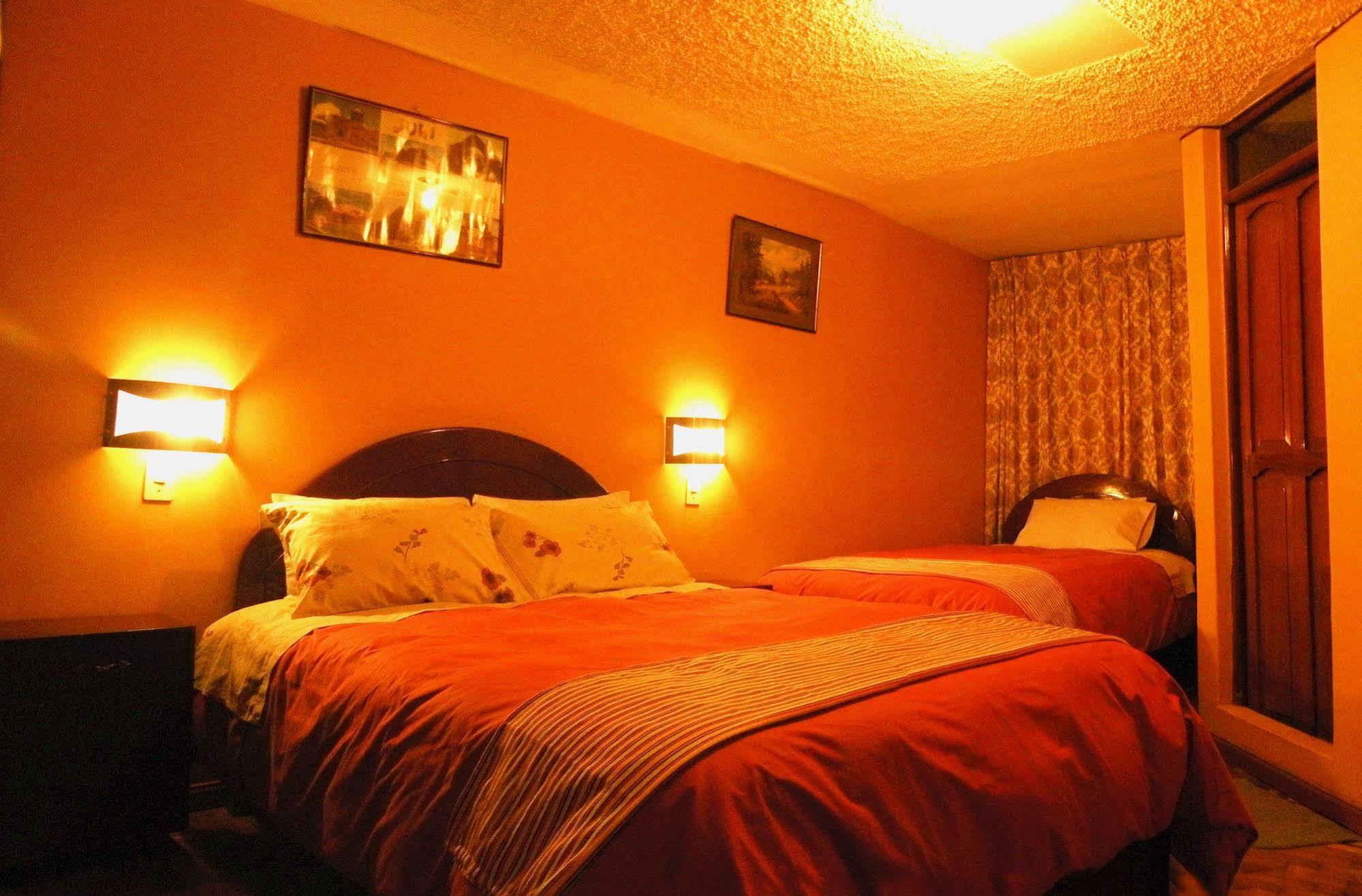 Hotel Margarita Puno Eksteriør billede